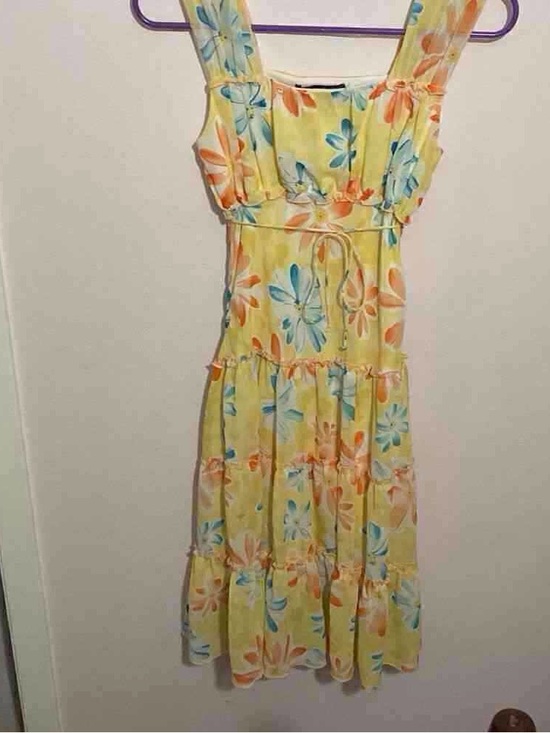 Dresses & Skirts - Yellow Floral Summer Sundress with Blue & Orange Flowers